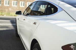 Tesla Probefahrten lassen Zeit für Betrachtung der Details in Berlin und Nürnberg