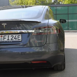 Tesla mieten in Regensburg, das könnet so aussehen