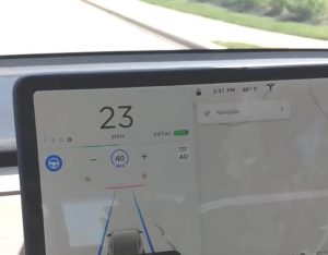 Mietwagen wird an Ampeln halten